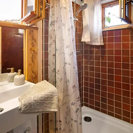 Uptrulli-minihaus * Vogt